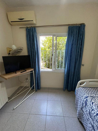 Image No.6-Commercial à vendre à Polemi