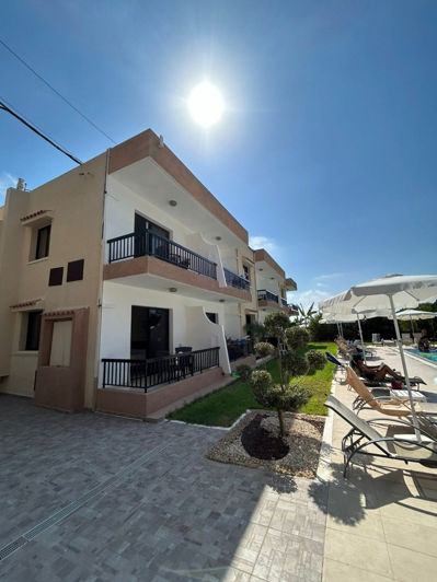 Image No.8-Un hôtel à vendre à Kissonerga