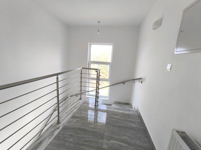 Image No.16-4 Bed Villa for sale