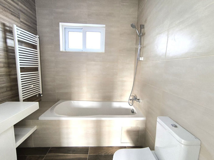 Image No.19-4 Bed Villa for sale