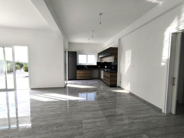 Image No.7-4 Bed Villa for sale