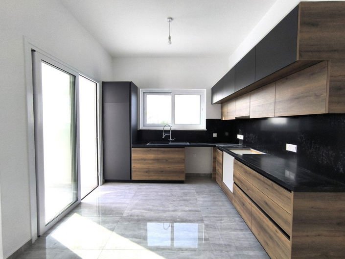 Image No.8-4 Bed Villa for sale