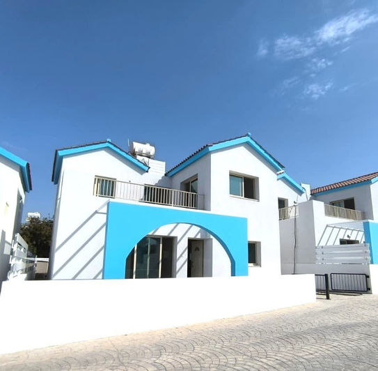 Image No.1-3 Bed Villa for sale