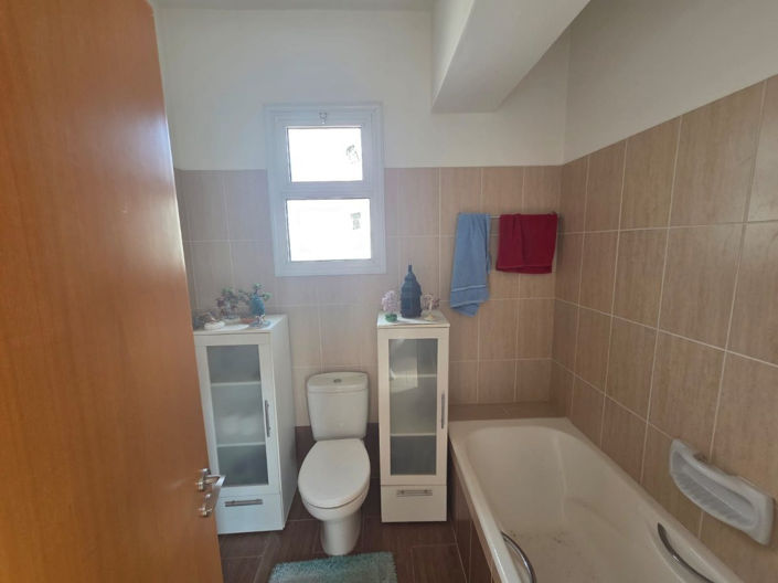 Image No.22-3 Bed House for sale