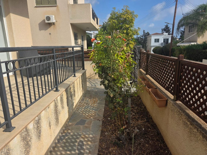 Image No.5-3 Bed House for sale