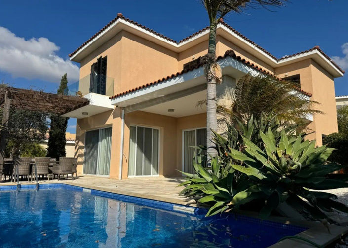 Image No.1-4 Bed Villa for sale