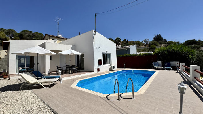 Image No.22-2 Bed Bungalow for sale