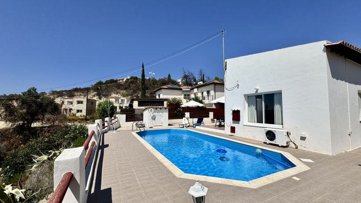 Image No.23-2 Bed Bungalow for sale