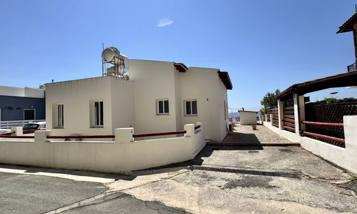 Image No.28-2 Bed Bungalow for sale