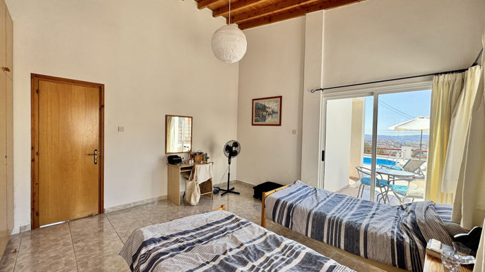 Image No.9-2 Bed Bungalow for sale