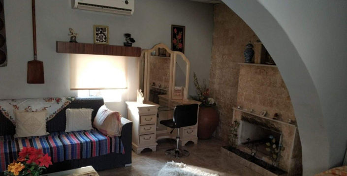 Image No.4-Maison de 1 chambre à vendre à Ineia