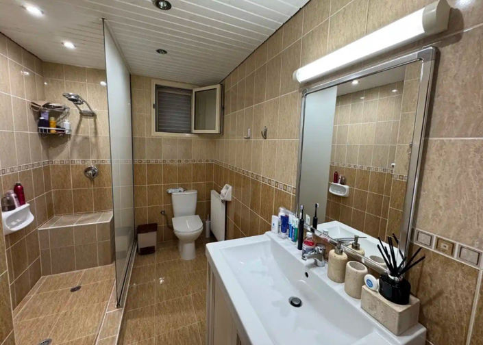 Image No.10-3 Bed Villa for sale