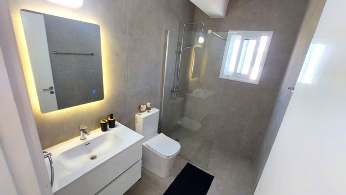 Image No.7-Commercial à vendre à Kato Paphos