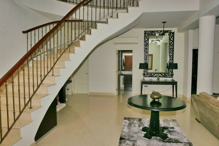 Image No.6-Villa de 4 chambres à vendre à Limassol Marina