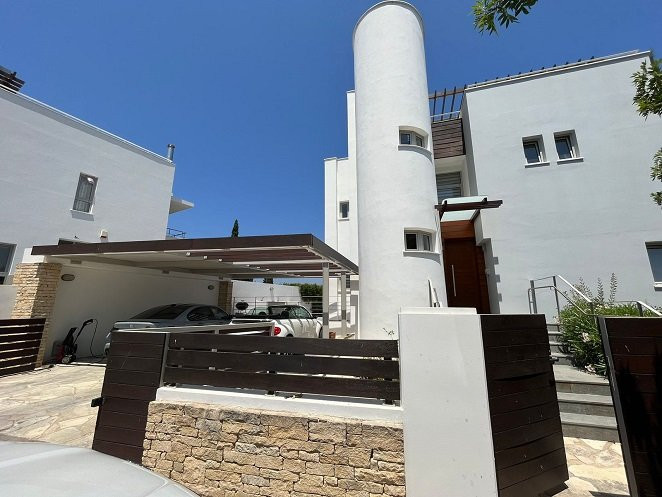 Image No.38-4 Bed Villa for sale