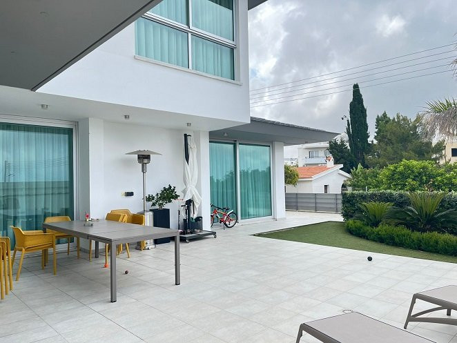 Image No.2-Villa de 5 chambres à vendre à Anavargos