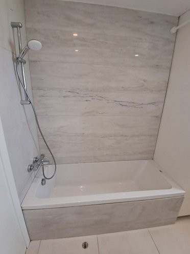 Image No.27-2 Bed Townhouse for sale