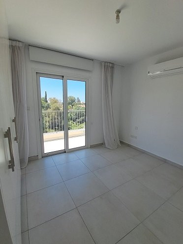 Image No.31-2 Bed Townhouse for sale