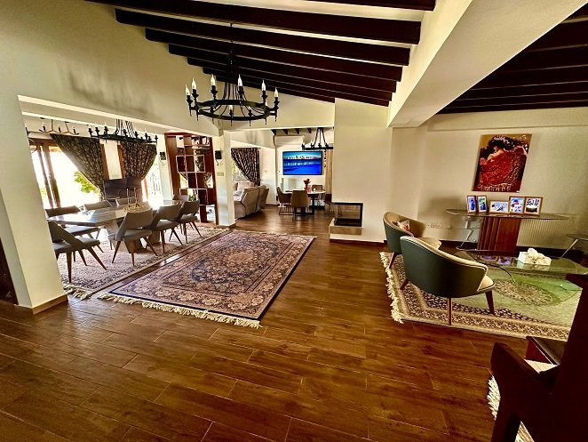 Image No.18-7 Bed Villa for sale