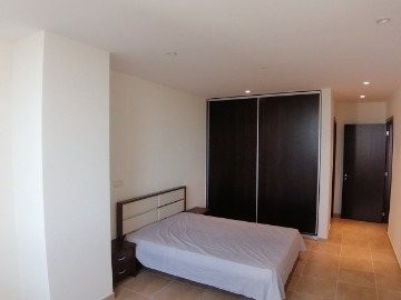 Image No.11-3 Bed Apartment for sale