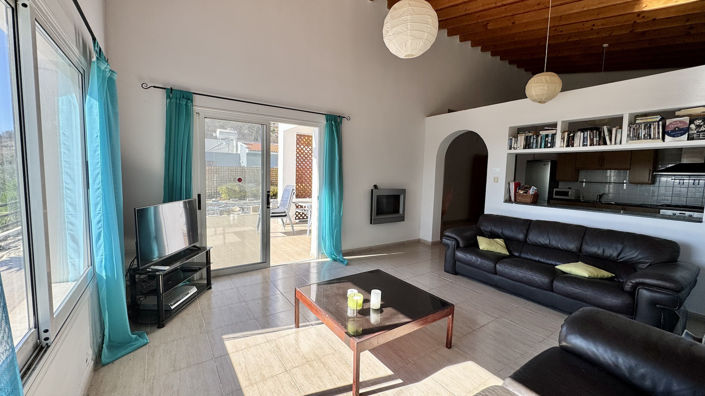 Image No.15-2 Bed Bungalow for sale