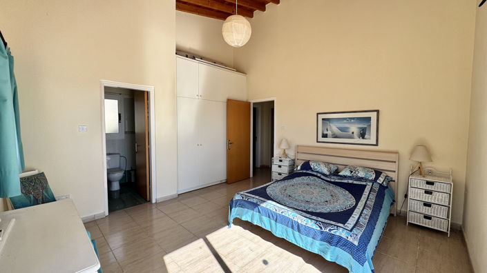 Image No.18-2 Bed Bungalow for sale