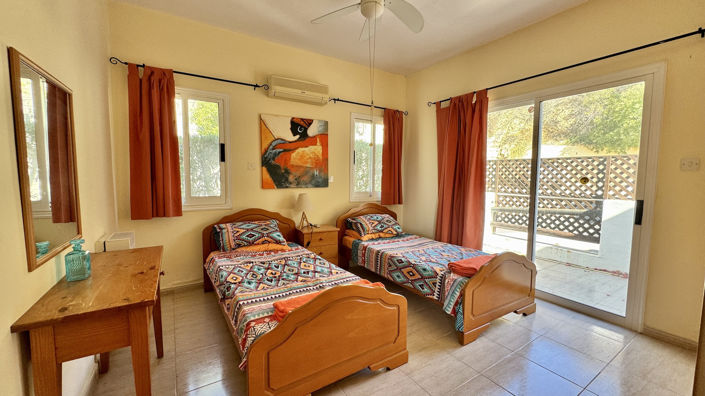 Image No.26-2 Bed Bungalow for sale