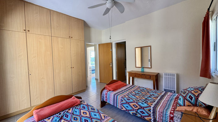 Image No.28-2 Bed Bungalow for sale