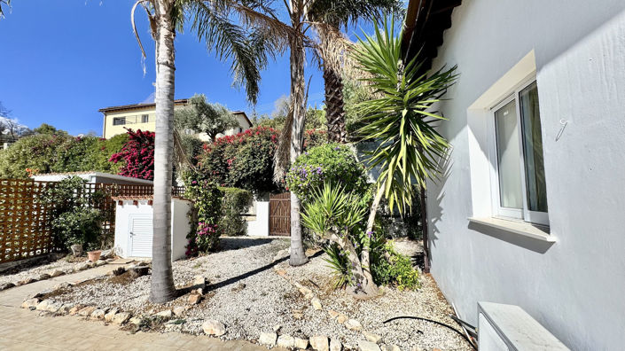 Image No.40-2 Bed Bungalow for sale