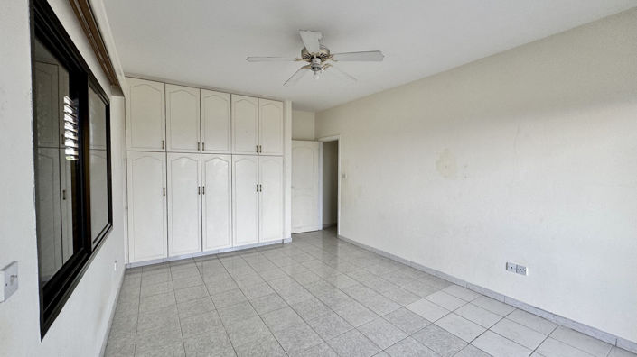 Image No.37-6 Bed House for sale