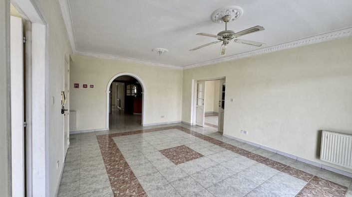 Image No.5-6 Bed House for sale