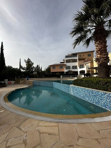 Image No.15-2 Bed Apartment for sale