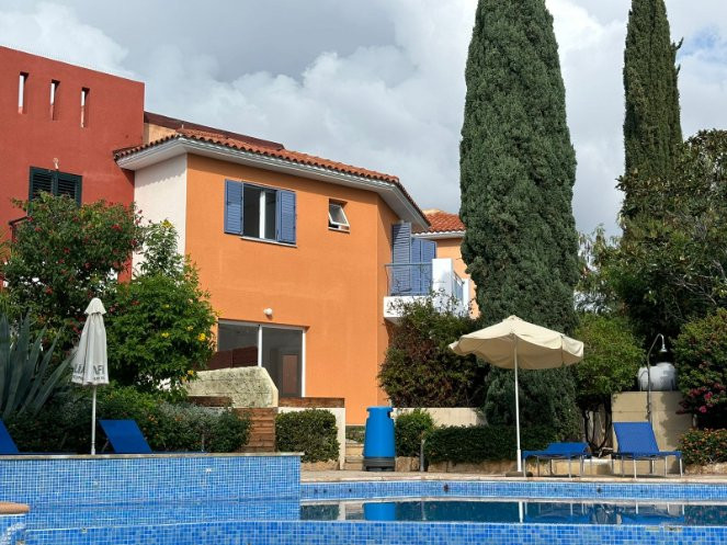 Image No.6-3 Bed Townhouse for sale