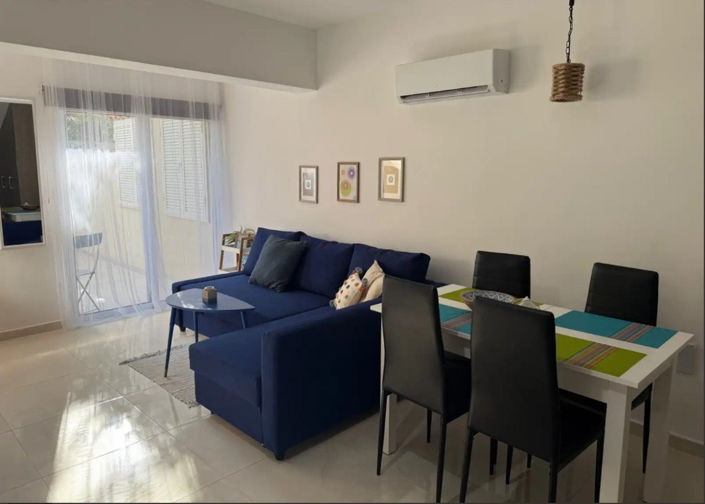 Image No.2-Propriété de 1 chambre à vendre à Paphos