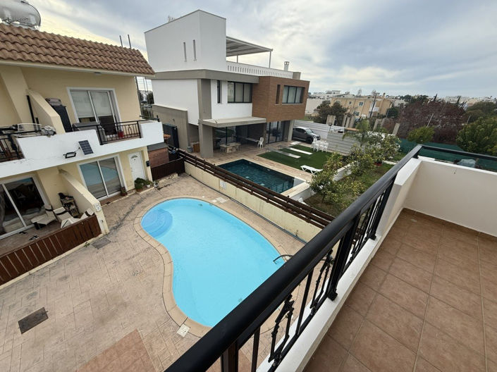 Image No.18-2 Bed Apartment for sale