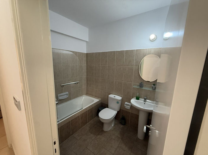 Image No.9-2 Bed Apartment for sale