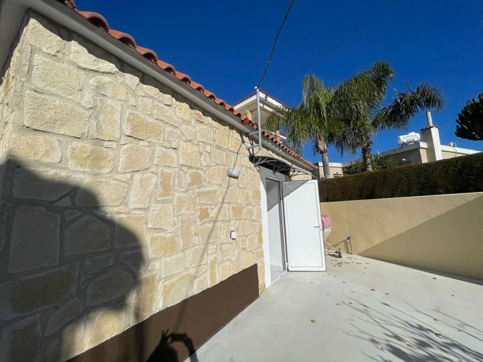 Image No.22-1 Bed Bungalow for sale