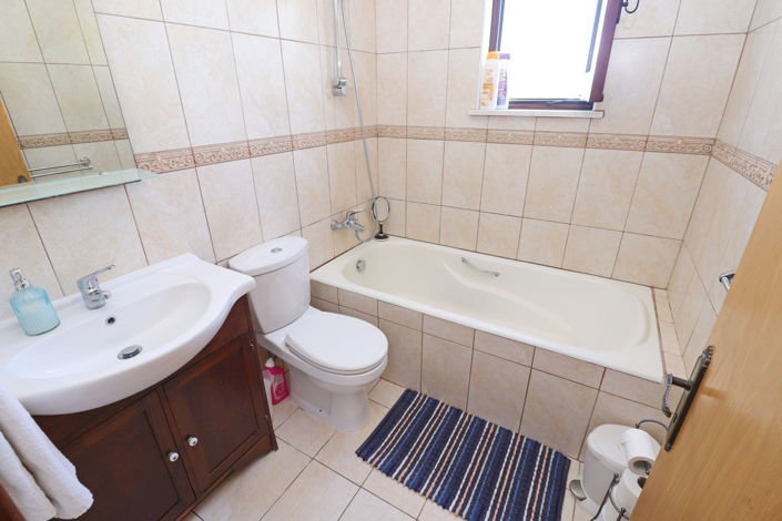 Image No.15-3 Bed Villa for sale