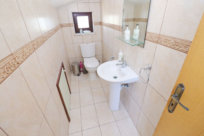 Image No.19-3 Bed Villa for sale