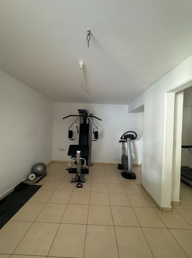 Image No.13-1 Bed Property for sale