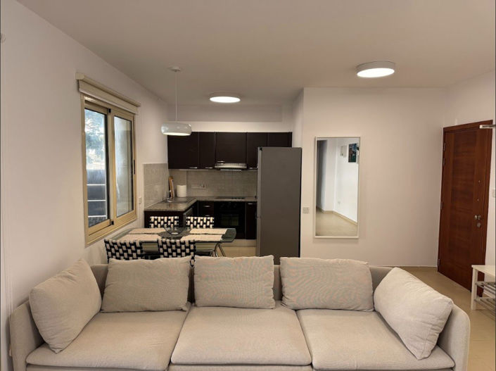 Image No.4-1 Bed Property for sale