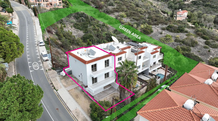 Image No.19-3 Bed Villa for sale