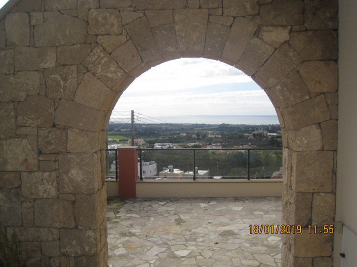 Image No.5-5 Bed House for sale