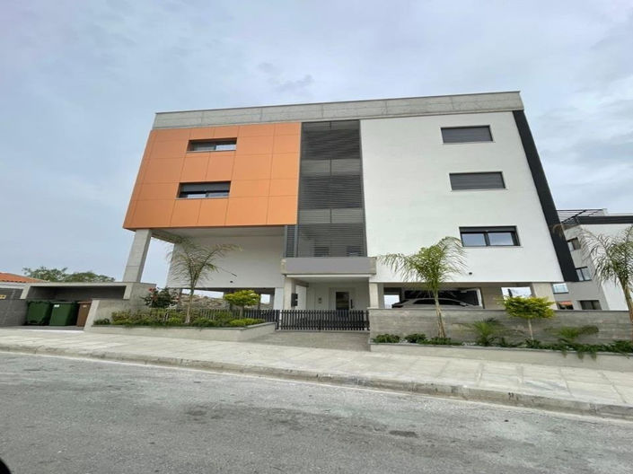 Image No.10-3 Bed Apartment for sale