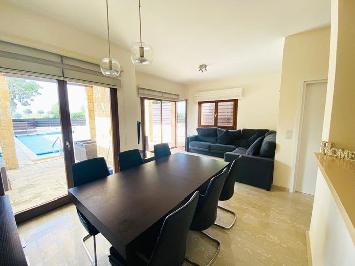 Image No.10-Villa de 2 chambres à vendre à Kouklia