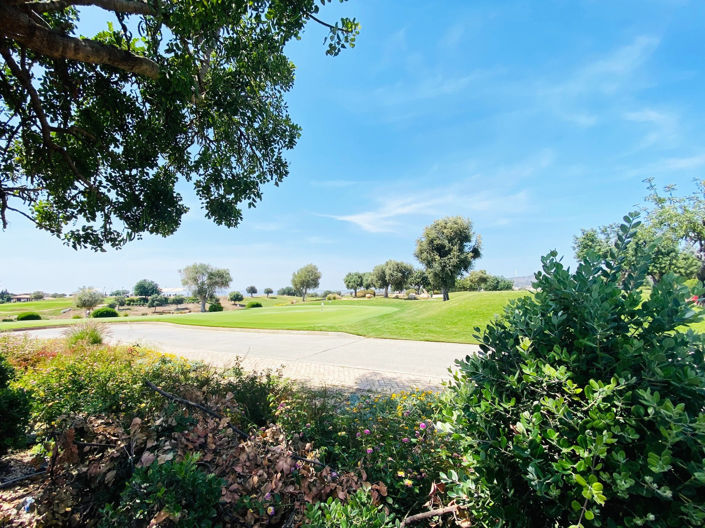 Image No.2-2 Bed Villa for sale