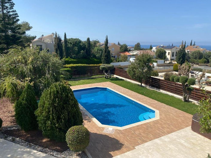 Image No.2-4 Bed Villa for sale