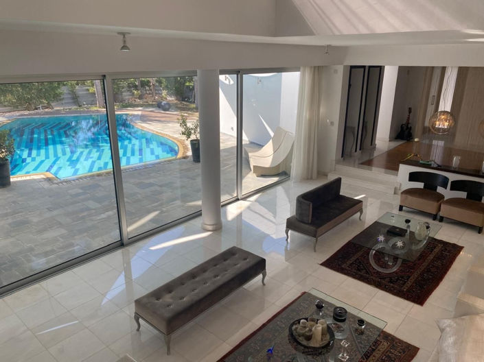 Image No.5-5 Bed Villa for sale