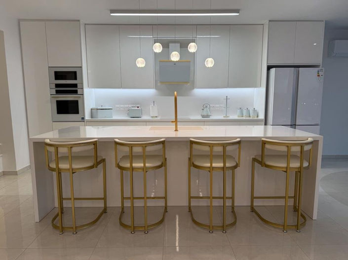 Image No.4-4 Bed Villa for sale