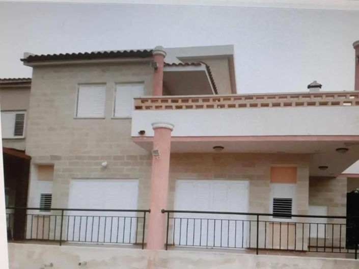 Image No.2-4 Bed Villa for sale